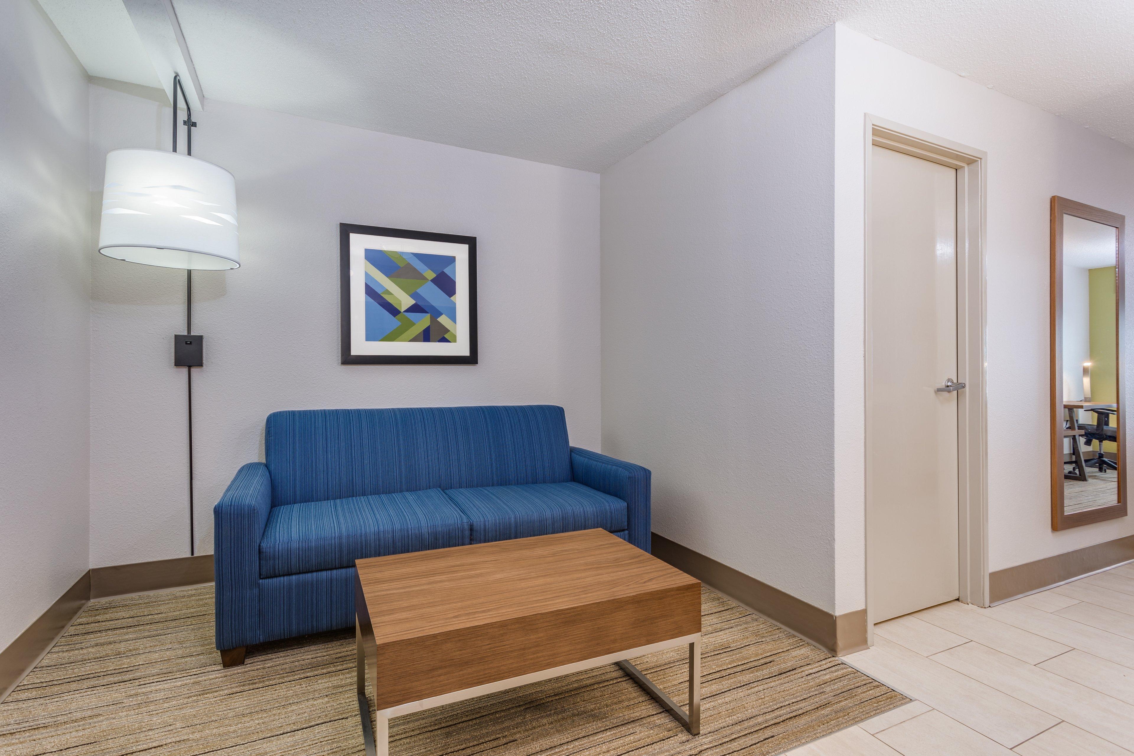 Holiday Inn Express Scottsburg By Ihg Exterior photo